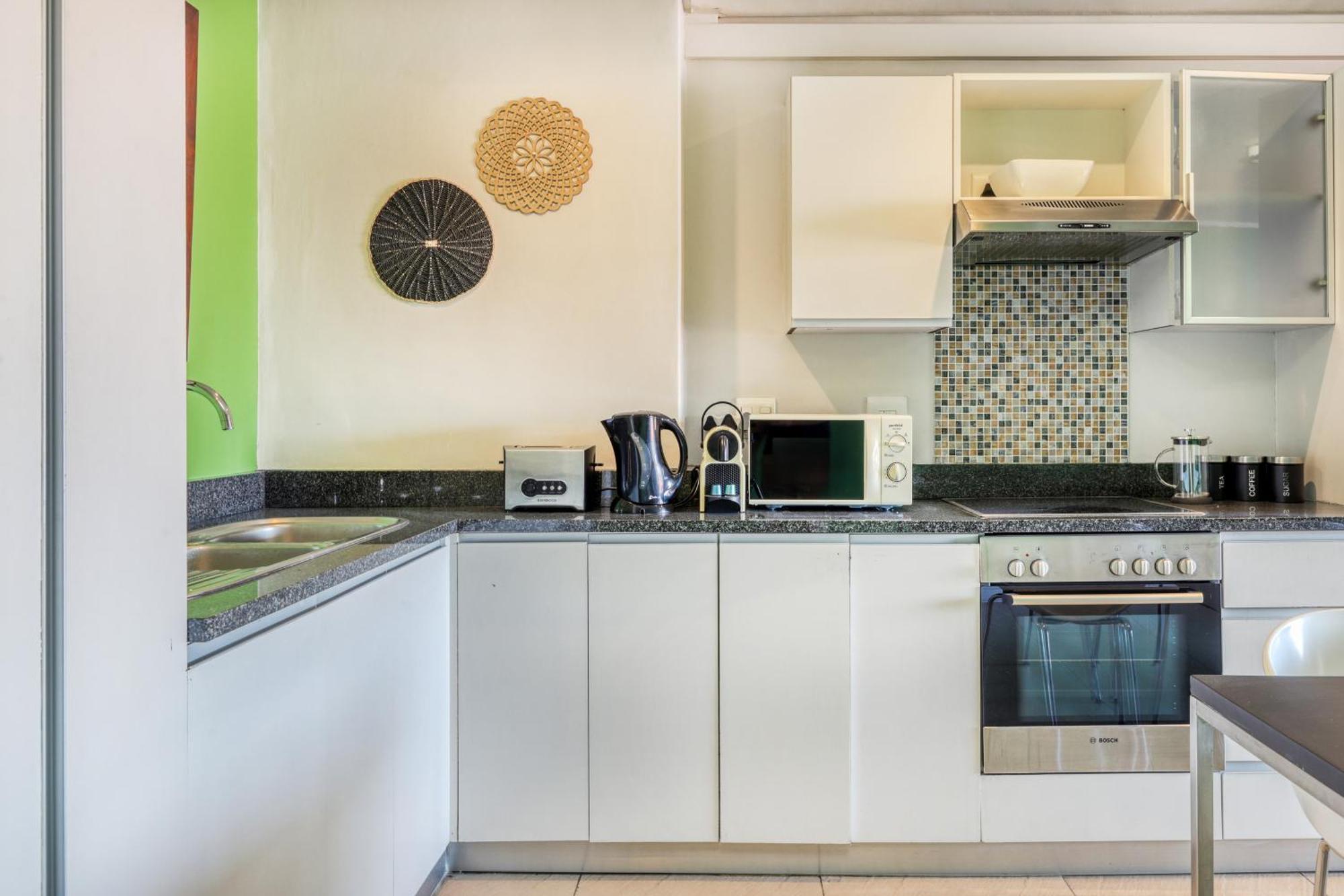 Authentic Cape Town Apartment Near The Waterfront Exterior photo